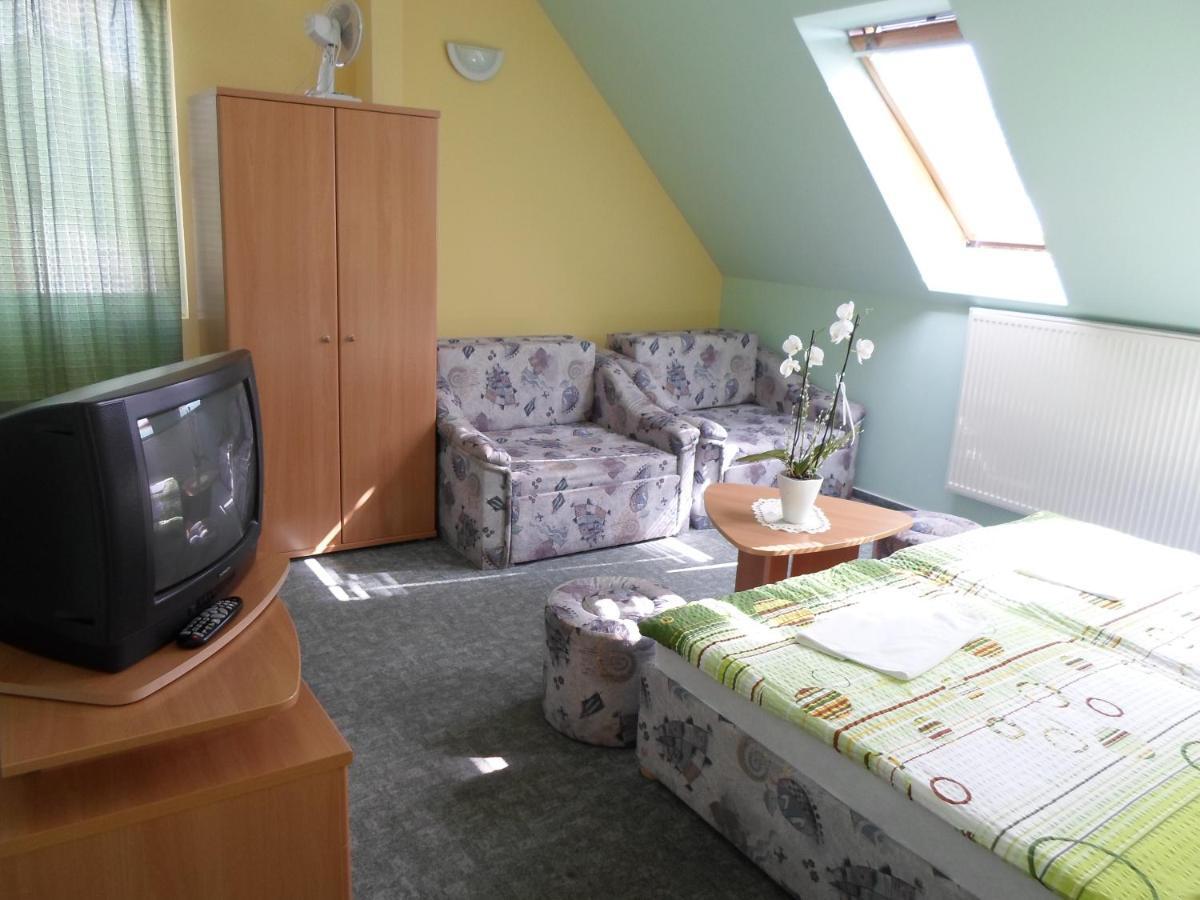 Panorama Szallas Miskolc Dış mekan fotoğraf